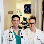Juan Antonio García-Carmona, neurólogo en el hospital Santa Lucía de Cartagena, investigador del Grupo de Farmacología Clínica y Experimental del IMIB, y Pilar Campos Navarro, psiquiatra en el hospital Santa Lucía de Cartagena