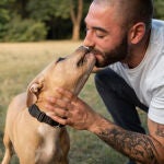 Los perros pueden oler signos de enfermedades como la diabetes, la epilepsia o el cáncer