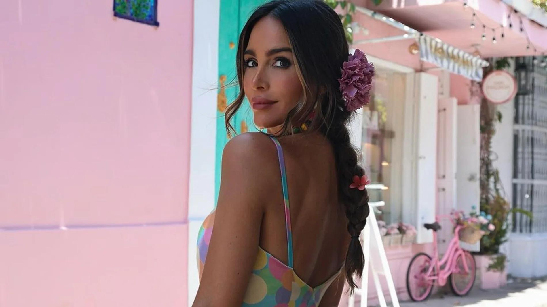 Rocío Osorno con look perfecto para la Feria de Sevilla.