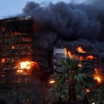 El juez mantiene el archivo provisional de la causa por el incendio de Valencia hasta que reciba el informe policial