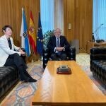 Ana Pontón (BNG) en el despacho de Miguel Santalices durante la ronda de consultas.