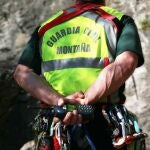 Imagen de archivo de un especialista del Grupo de Rescate e Intervención de Montaña de la Guardia Civil (Greim)
