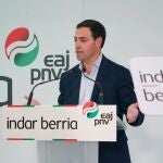 El candidato del PNV a lehendakari, Imanol Pradales