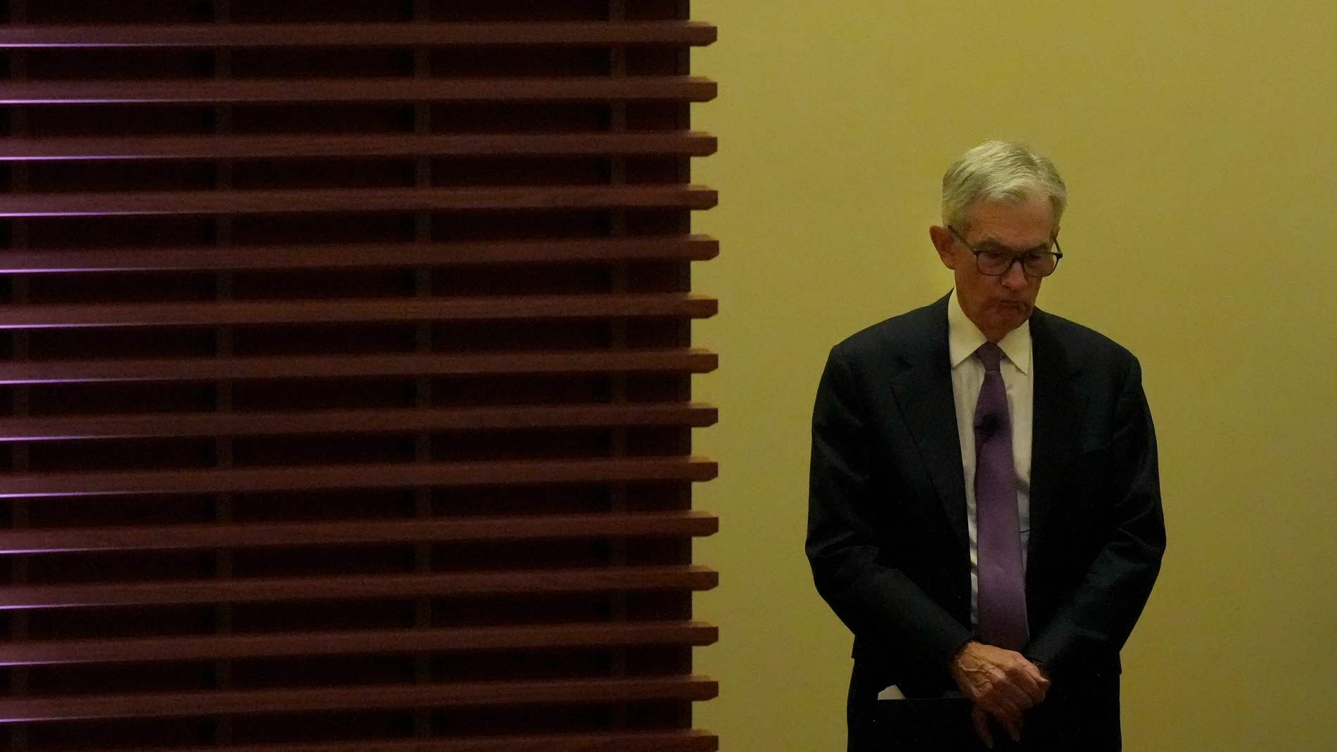 Federal Reserve Board Chair Jerome Powell waits to speak at the Business, Government and Society Forum at Stanford University in Stanford, Calif., Wednesday, April 3, 2024. (AP Photo/Jeff Chiu)