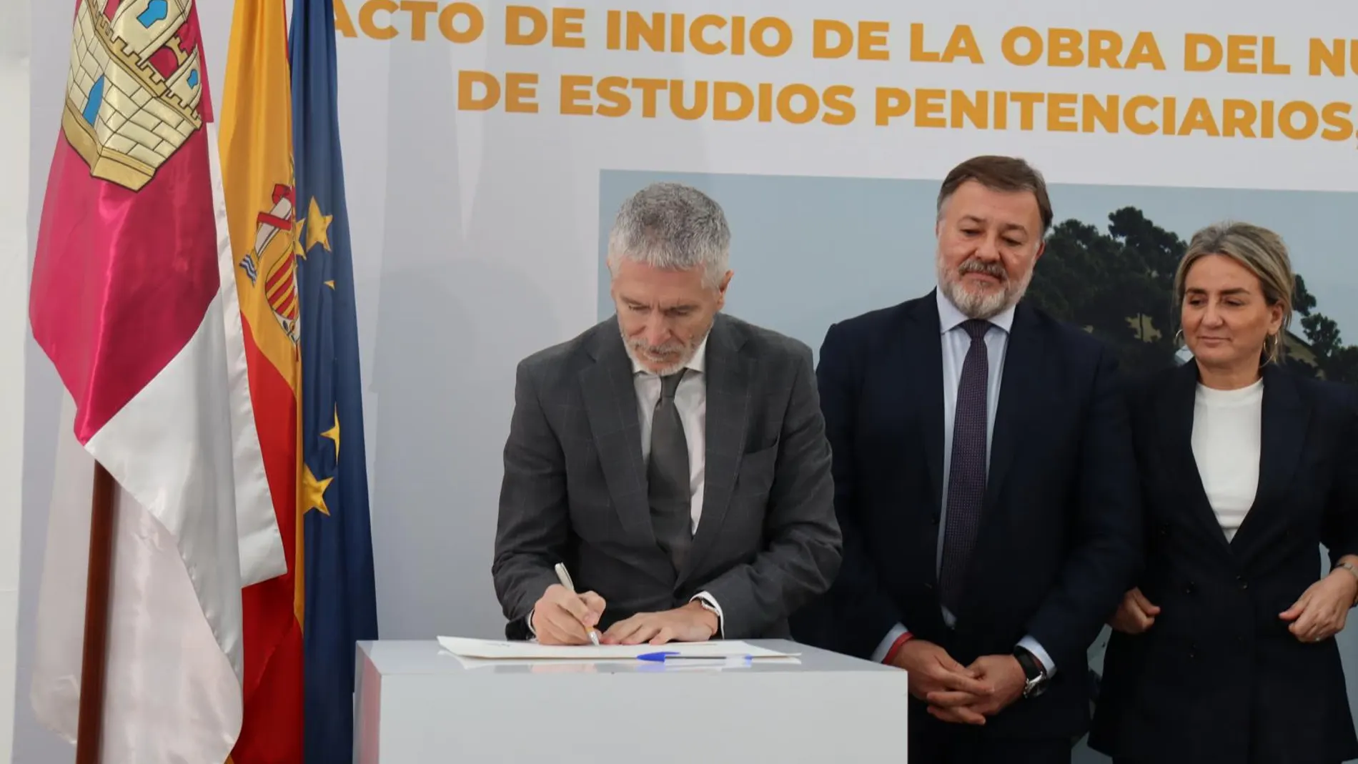 El ministro del Interior, Fernando Grande-Marlaska, durante el acto de inicio de las obras del Centro de Estudios Penitenciarios de Cuenca