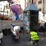 Valencia retira las 180 cabinas que permanecían abandonadas en las calles