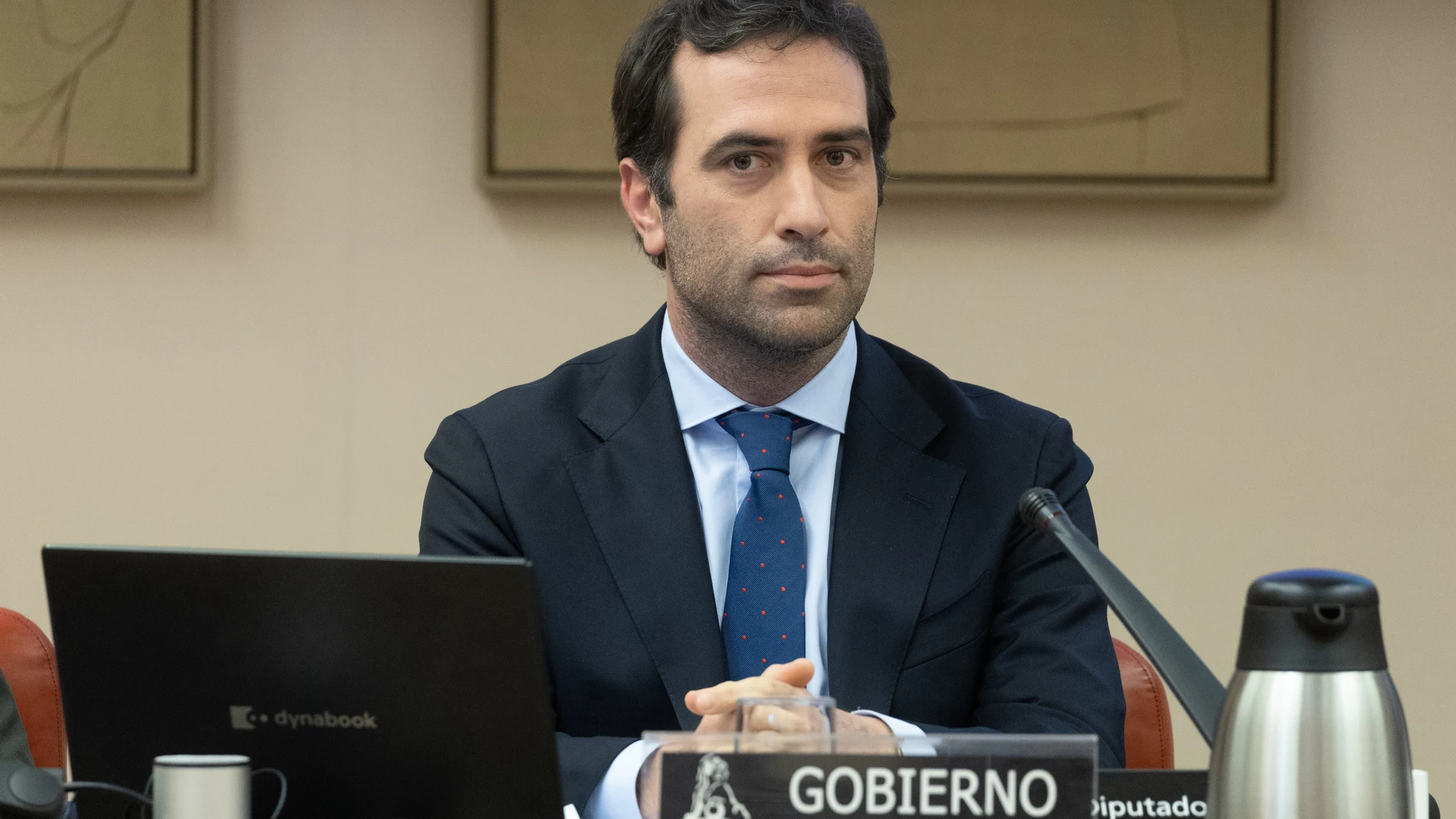 El ministro de Economía, Comercio y Empresa, Carlos Cuerpo, comparece ante la Comisión Mixta para la Unión Europea, en el Senado, a 4 de abril de 2024, en Madrid (España). El miembro del Ejecutivo ha informado, a petición propia, sobre los últimos avances relativos al Plan de Recuperación, Transformación y Resiliencia de la economía española, cumpliendo con el artículo 22 del Real Decreto-ley por el que se aprueban medidas urgentes para la modernización de la Administración Pública. 04 ABRIL...