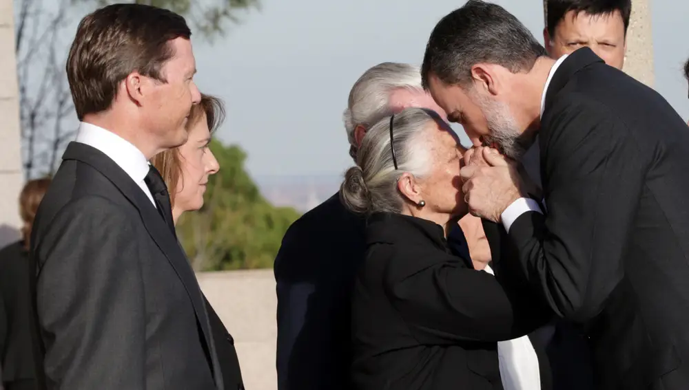 Teresa de Borbón-Dos Sicilias y el Rey Felipe VI