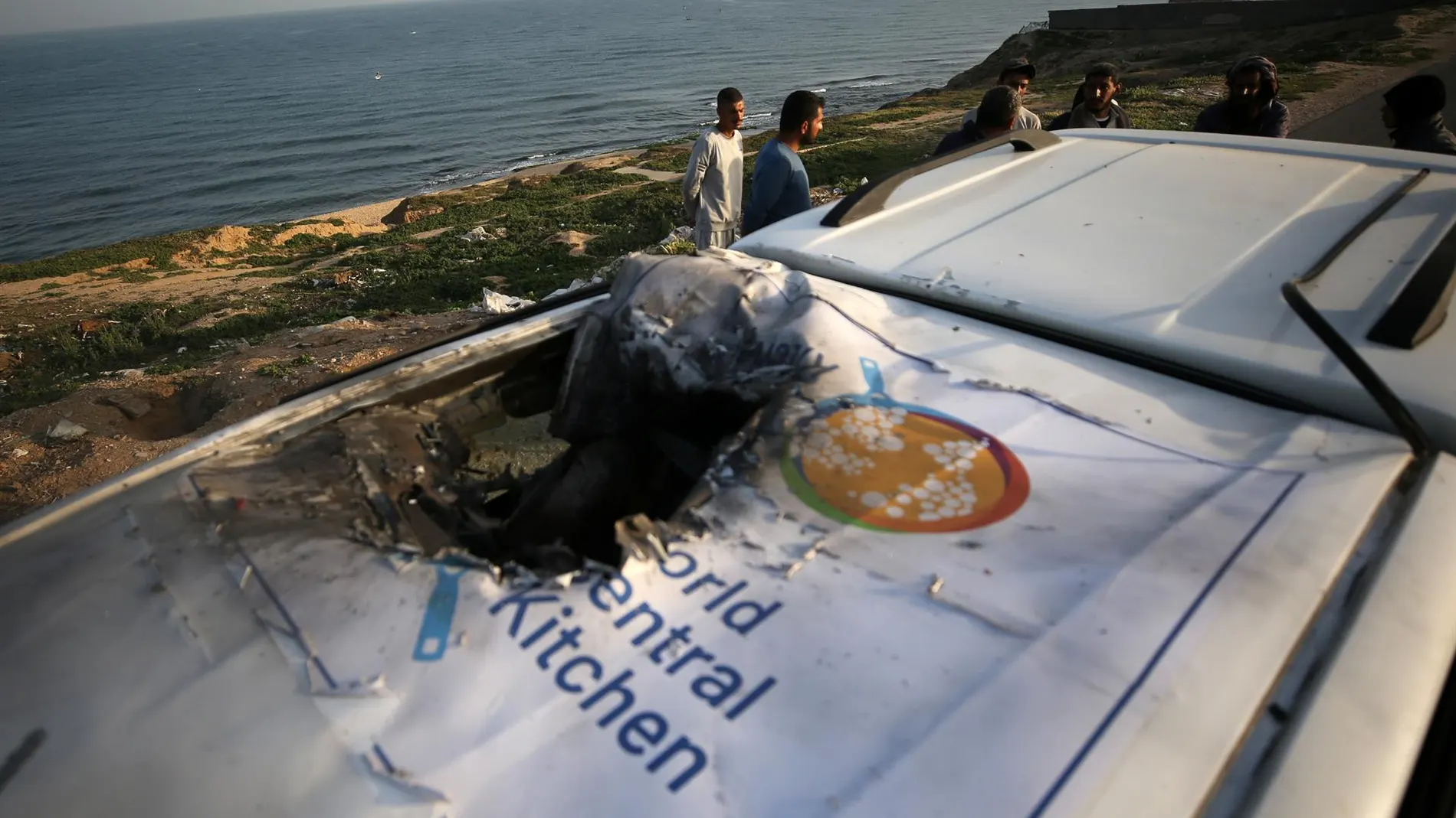 World Central Kitchen pide una investigación "independiente" sobre el bombardeo que mató a siete cooperantes