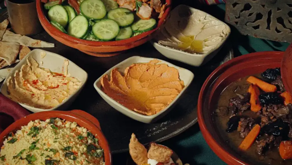 Algunos platos del nuevo restaurante Salón Califal del parque Puy du Fou