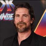 El actor estadounidense Christian Bale interpretará a Frankenstein