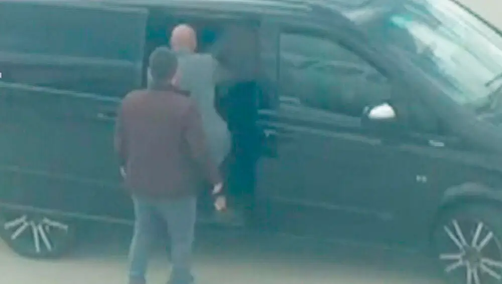 Detención de Rubiales a su llegada a Madrid en el Aeropuerto Madrid Barajas-Adolfo Suarez