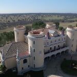 Vista general del Castillo de Viñuelas