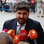 Fernando López Miras en la boda de Almeida y Urquijo