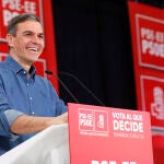 Pedro Sánchez, en acto de campaña electoral del PSE-EE