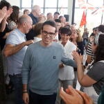 Acto electoral de EH Bildu en San Sebastián con el candidato a lehendakari Pello Otxandiano.