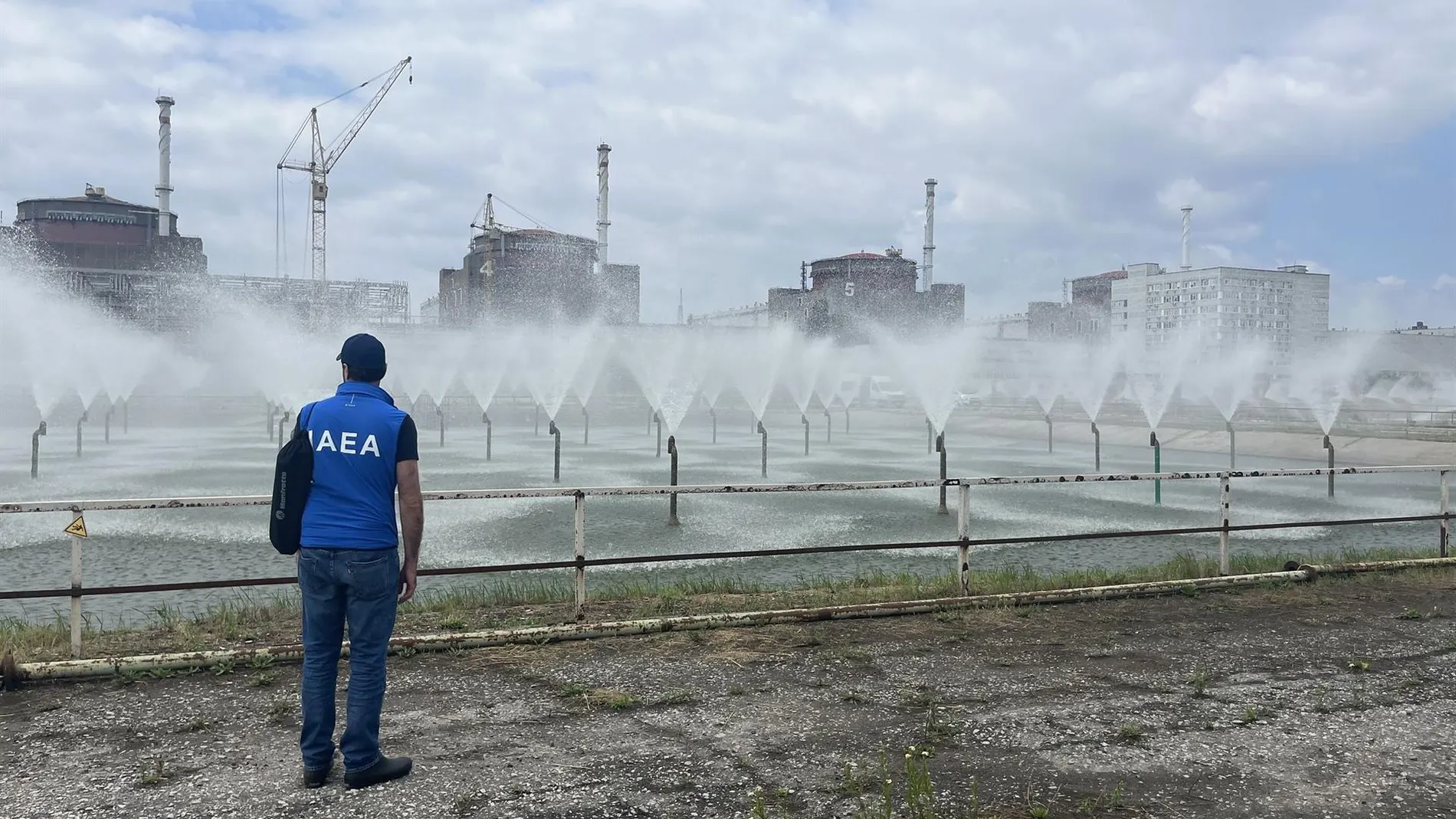 Ucrania niega su implicación en el ataque contra la central de Zaporiyia y acusa a Rusia de desinformar