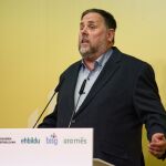 El Constitucional avala la decisión del TS de confirmar la exclusión de Junqueras como candidato a las generales de 2019