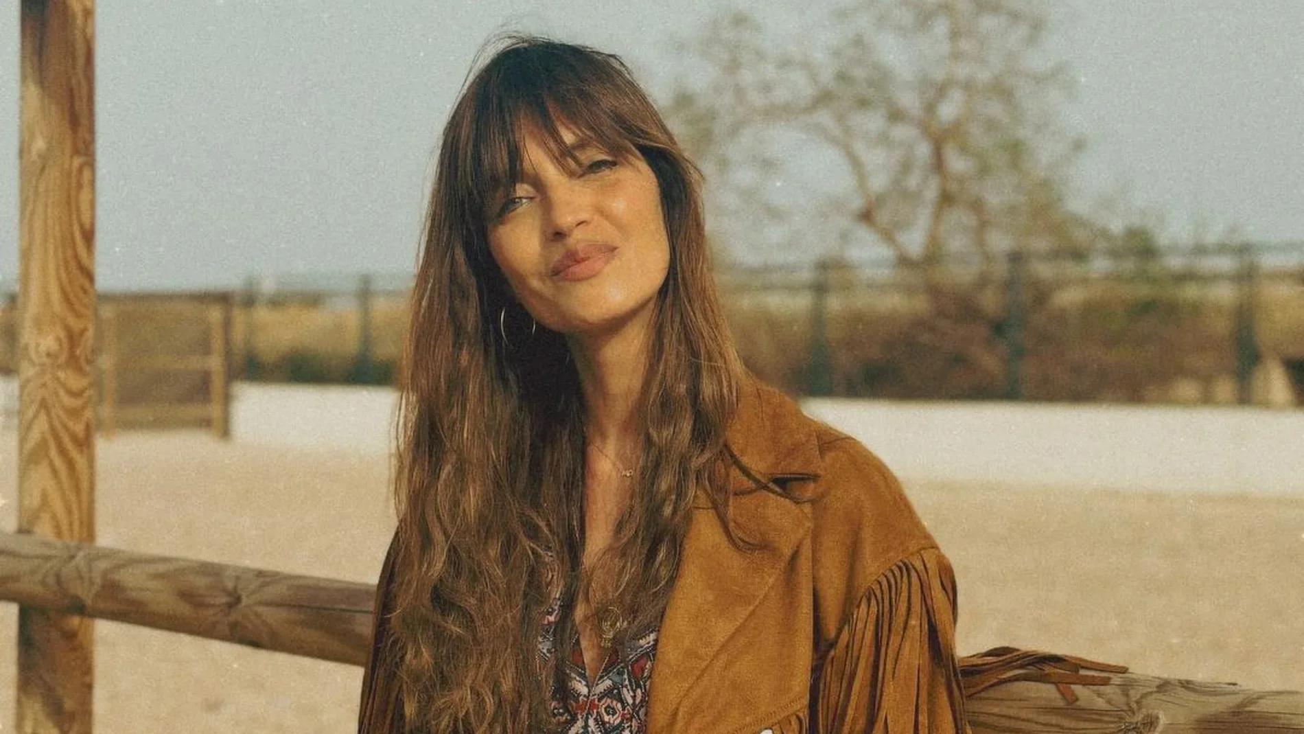 Sara Carbonero con vestido boho.