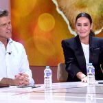 Manuel Díaz 'El Cordobés' y Vicky Martín Berrocal en el plató de 'TardeAR'