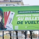 La campaña de Vox en Cataluña contra los inmigrantes ilegales