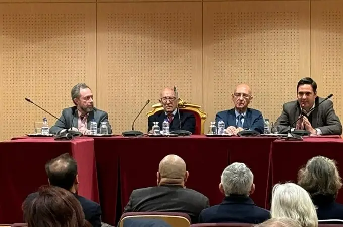 La Academia de Jurisprudencia defiende la libertad de prensa como La Academia de Jurisprudencia defiende la libertad de prensa como