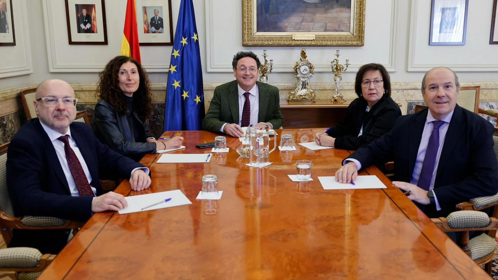 Reunión del Fiscal General del Estado. Álvaro García, con las asociaciones de fiscales.