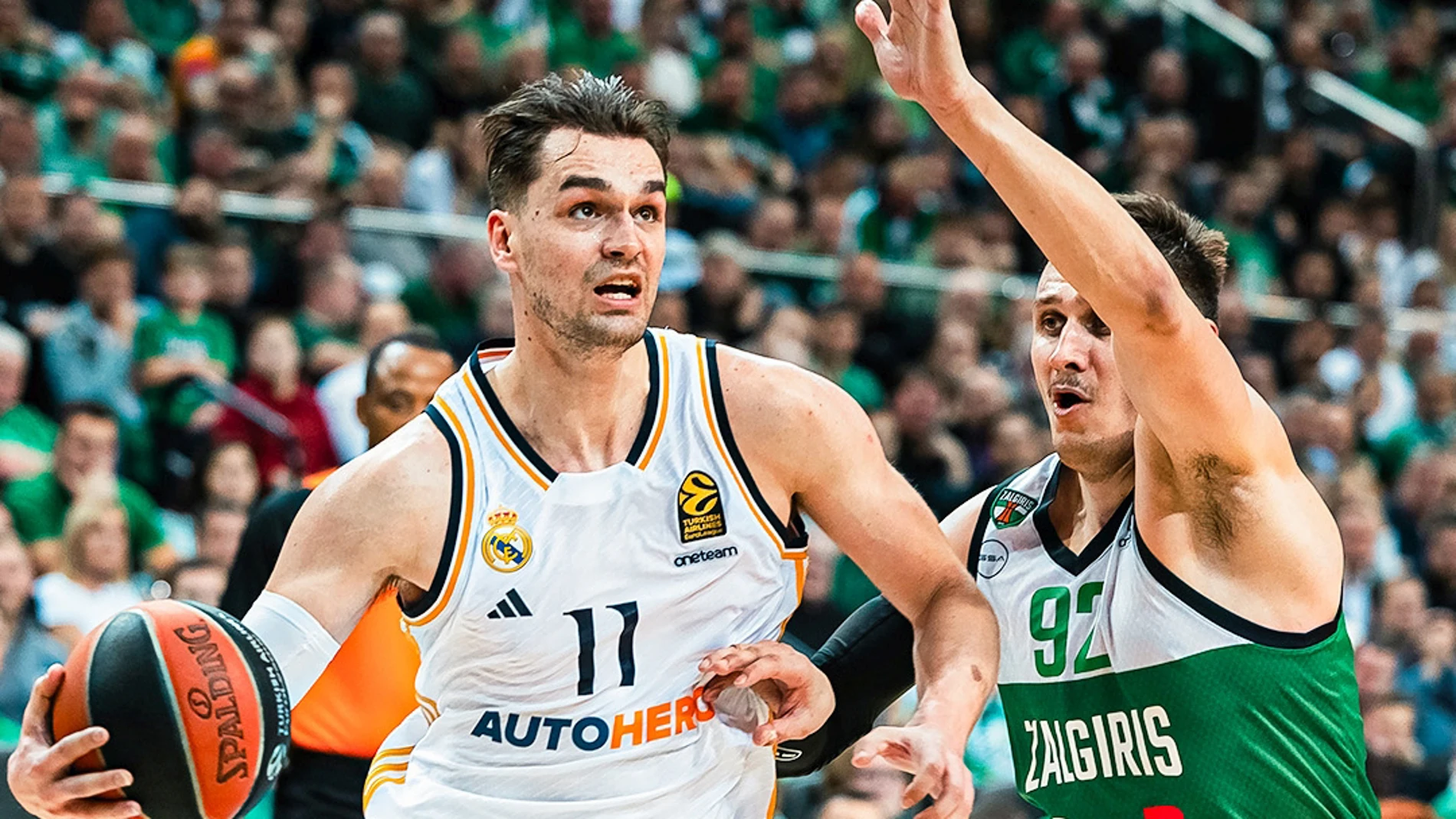 Hezonja fue el mejor jugador del Madrid en Kaunas