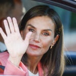 La Reina Letizia en su visita a Doña Sofía en el hospital
