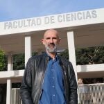 El catedrático Miguel Ángel García