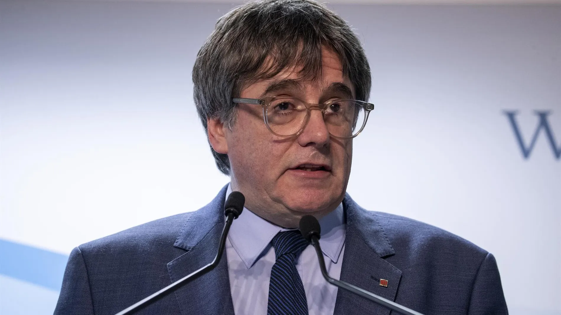 Puigdemont dice que Abogado General apunta "gravísimas" violaciones de derechos de fundamentales de España y el PE