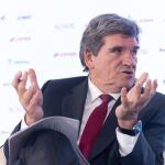 Escrivá dice que la piratería es "intolerable" y afirma que está "viendo qué más se puede hacer" para combatirla