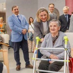 Isabel Blanco durante la visita a la residencia
