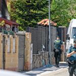 La investigación apunta a un detenido como autor del triple crimen de Chiloeches y otros dos como cómplice y encubridora