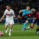 Araujo, en el partido ante el PSG