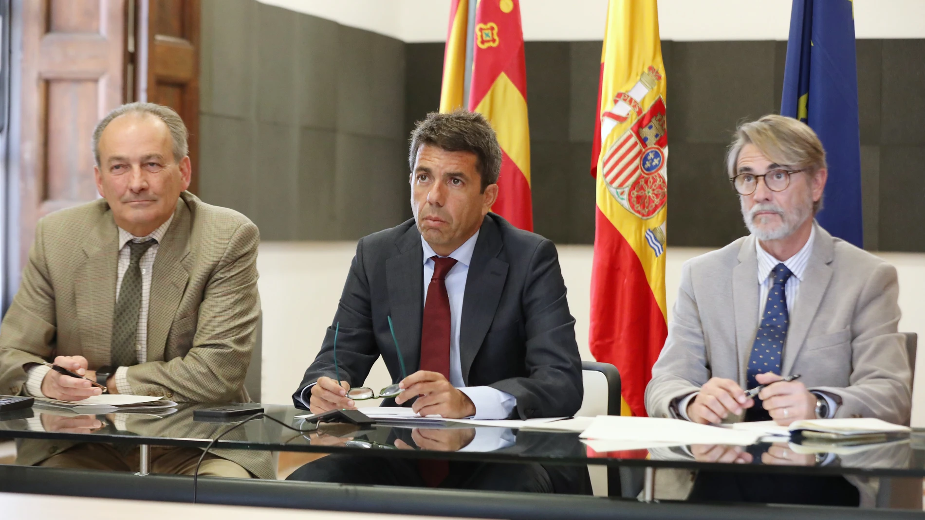 El presidente y el conseller de Agricultura mantienen una reunión con el Comisario de Agricultura de la UE, Janusz Wojciechowski