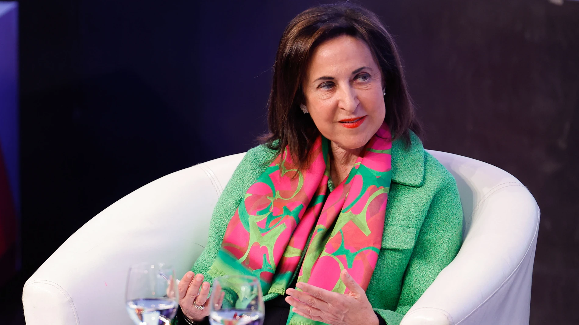 MADRID, 17/04/2024.- La ministra de Defensa, Margarita Robles, participa este miércoles, en la tercera jornada del foro Wake Up Spain! que organiza El Español y reúne altos directivos del mundo empresarial, en Madrid. EFE/ Javier Lizón