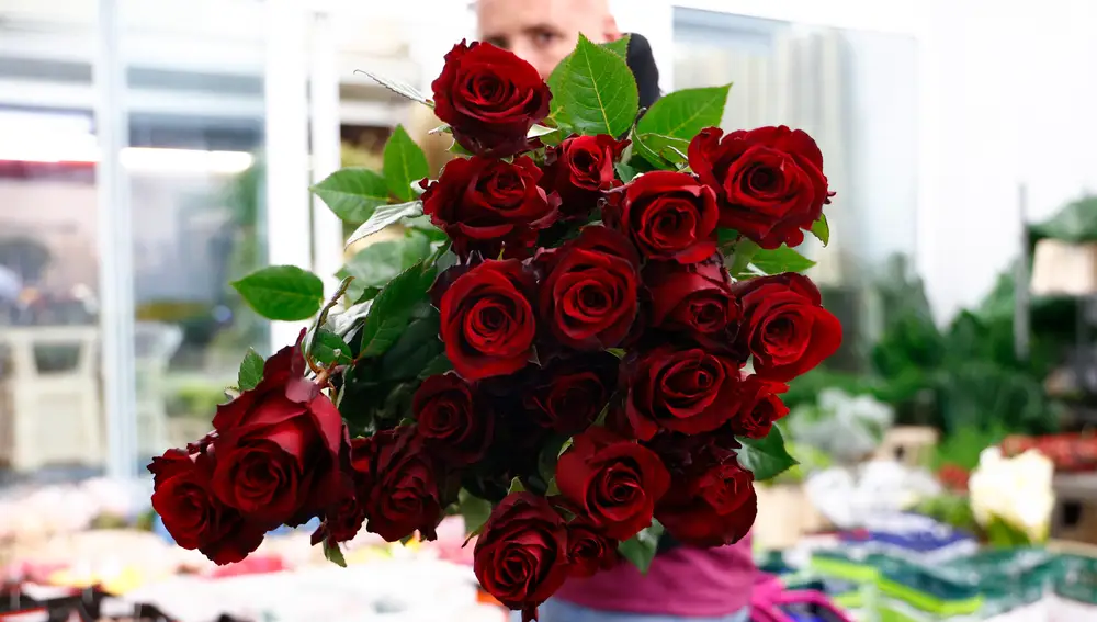 Los catalanes regalarán 7 millones de rosas por Sant Jordi, un 20% más que el pasado año