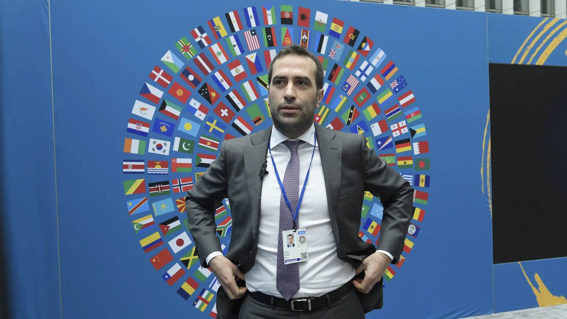 El ministro español de Economía, Comercio y Empresa, Carlos Cuerpo, da unas declaraciones a la prensa este miércoles en el edificio principal del Banco Mundial en Washington, donde participa en las reuniones de primavera del Fondo Monetario Internacional (FMI) y el Banco Mundial (BM).