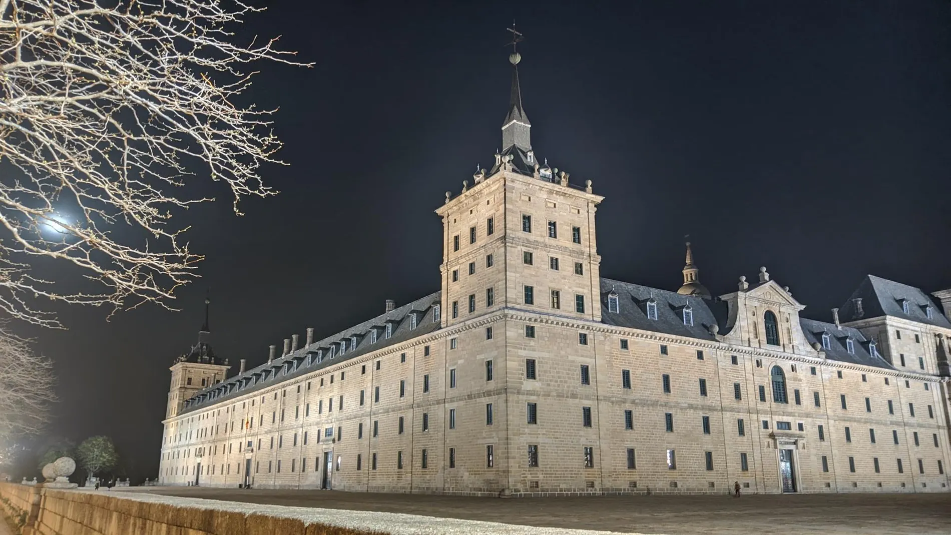 El monasterio de El Escorial estrena visitas nocturnas