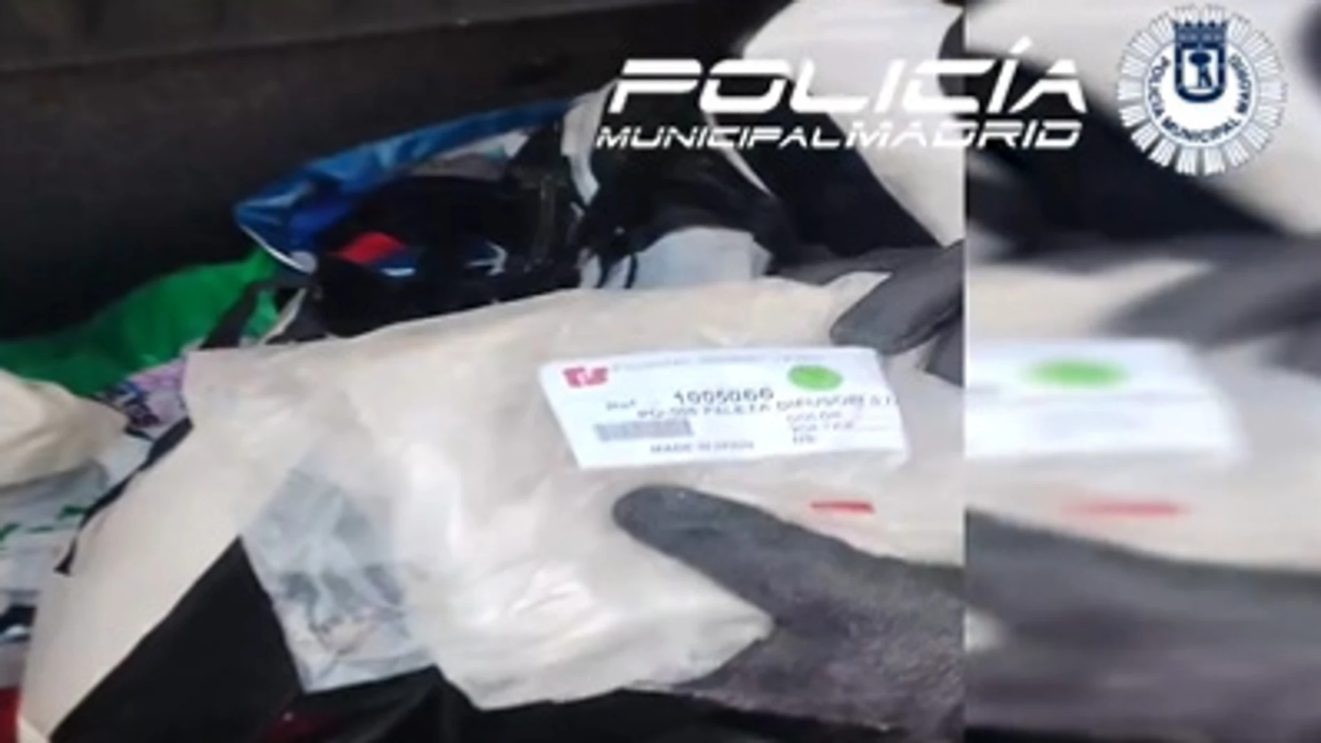 Imagen de la incautación de la heroína.POLICÍA MUNICIPAL DE MADRID19/04/2024