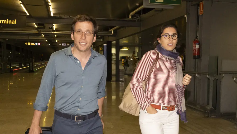 José Luis Martínez-Almeida y su esposa, Teresa Urquijo