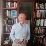 Antonio Ruibérriz, en su casa de Sevilla