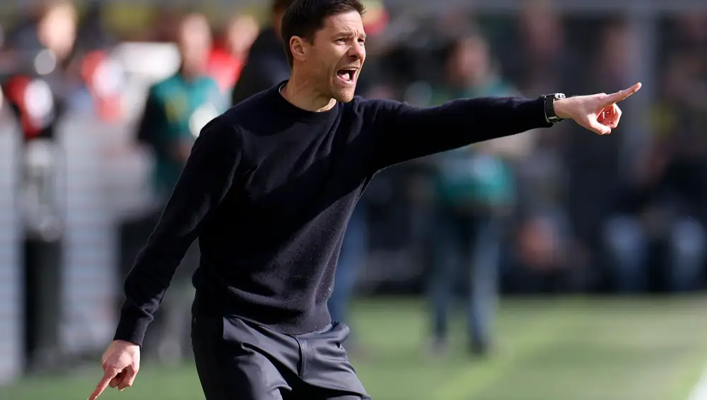 Xabi Alonso, entrenador del Bayer Leverkusen