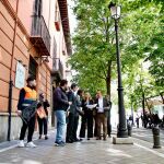 Granada cambia las farolas del centro histórico: tendrán iluminación artística