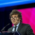 Milei anuncia un superávit del 0,2% durante el primer trimestre de 2024 tras reducir "el tamaño del Estado"
