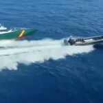 La Guardia Civil persigue a una narcolancha, en imagen de archivo