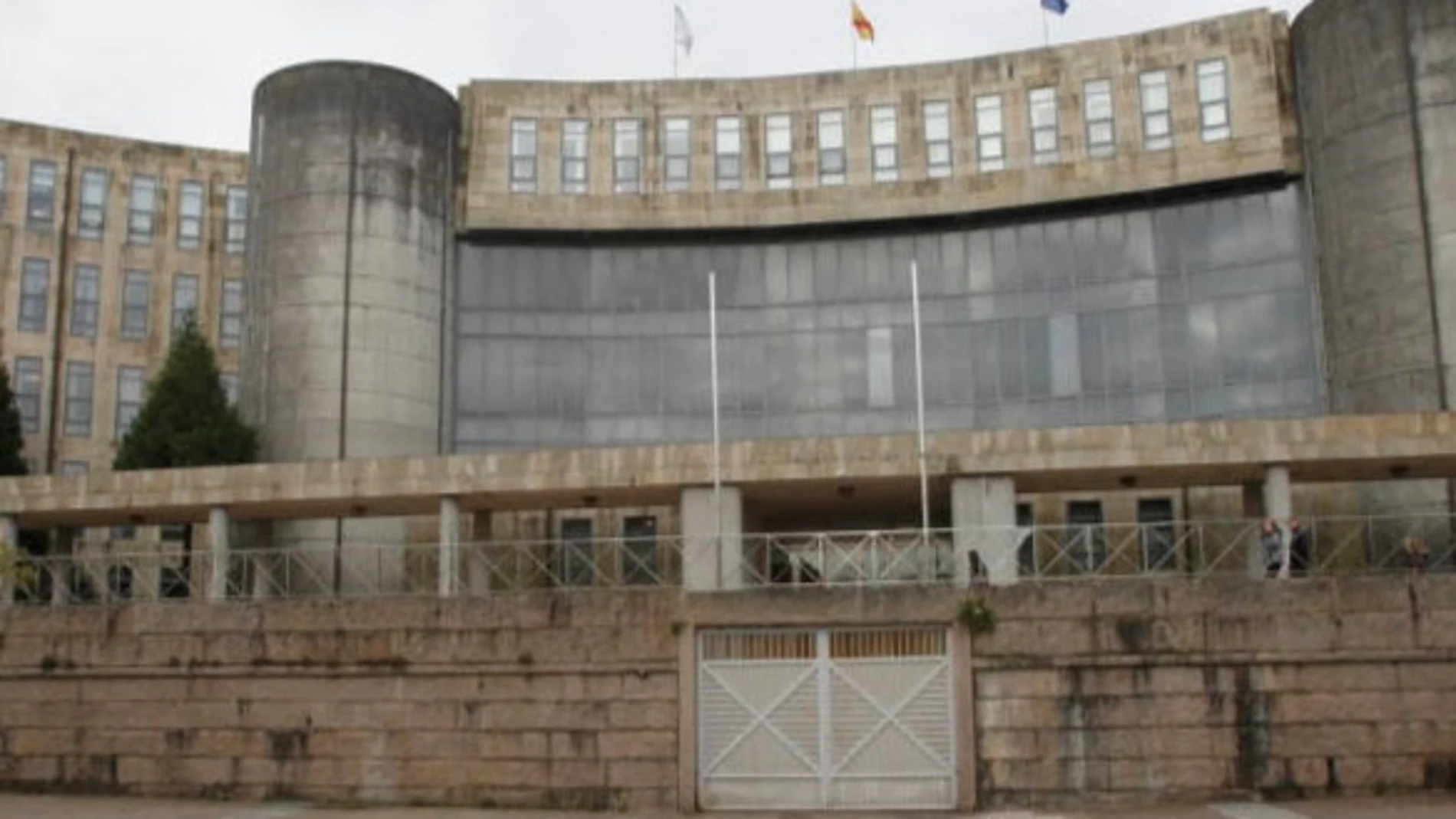 La sección sexta de la Audiencia Provincial de A Coruña, con sede en Santiago de Compostela.
