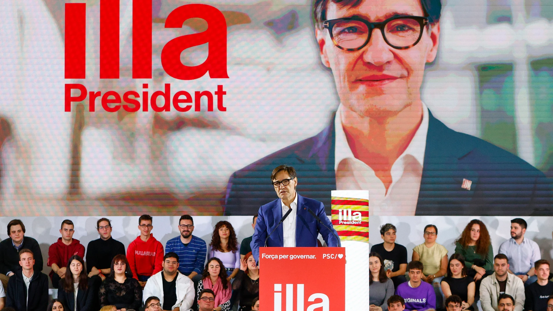 SABADELL (BARCELONA), 25/04/2024.- El primer secretario del PSC y candidato a presidente de la Generalitat, Salvador Illa, durante el acto de inicio de campaña de los socialistas catalanes para las elecciones del 12 de mayo, este jueves en Sabadell. EFE/ Quique García