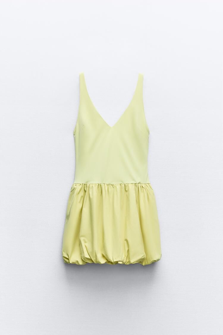 Vestido globo.